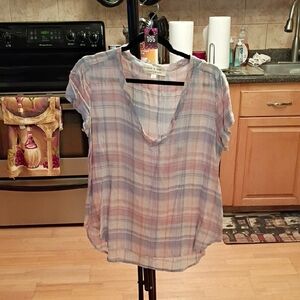 Cloth & Stone Plaid V-Neck Blouse in Soft Blue and Pink